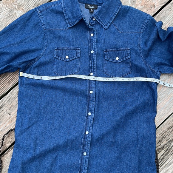 Denim snap-front shirt M-L - Picture 8 of 10